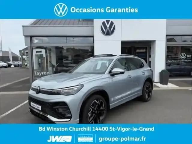 Occasion VW Tiguan R-line Edition 150 ch (110 kW) 2025 Argent dolomite métallisée SUV