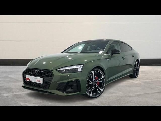 Vert district métallisé Utilisé 2025 Audi A5 S-Line Coupé | 61 490 € (Prix cher) - Image 1/4