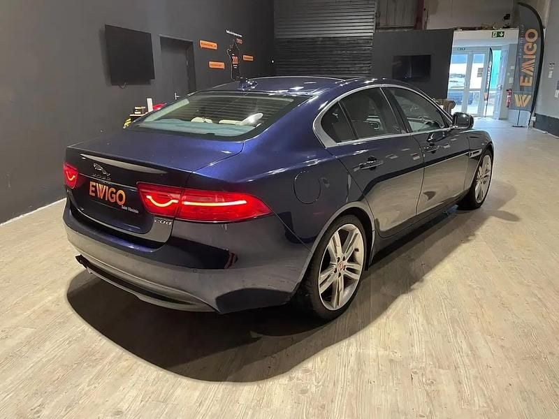 Occasion Jaguar XE Prestige 243 ch (178 kW) 2015 Berline