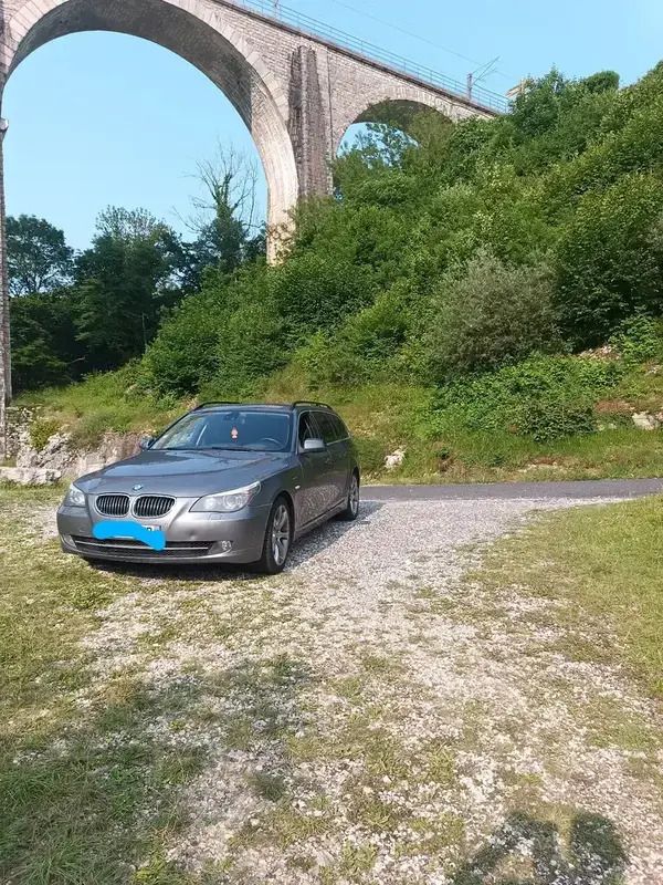 Utilisé 2010 BMW 525 Sport Line Break | 6 600 € - Image 1/4