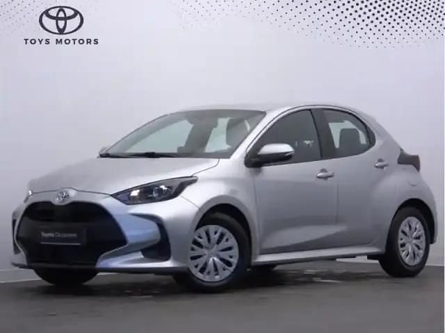 Occasion Toyota Yaris 2023 Gris clair Citadine