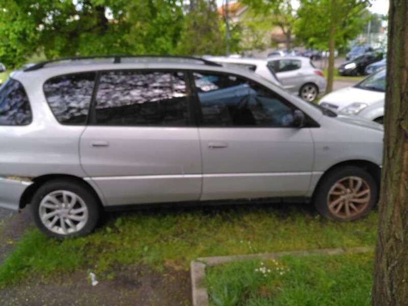 Image 4/4