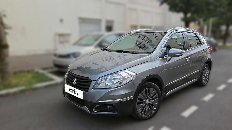 Gris Utilisé 2014 Suzuki SX4 S-Cross SUV | 7 690 € - Image 1/4