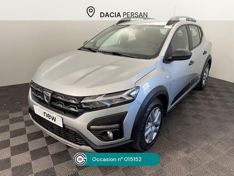 Gris Utilisé 2021 Dacia Sandero Essentiel Citadine | 12 990 € (Prix juste) - Image 1/2