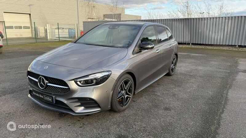 Gris montagne métallisé Utilisé 2024 Mercedes B200 AMG line Monospace | 45 480 € - Image 1/4
