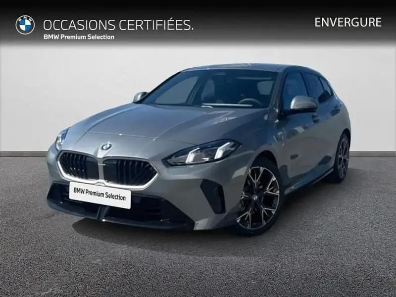 Gris Utilisé 2025 BMW 120 M Sport Citadine | 42 990 € (Prix cher) - Image 1/4
