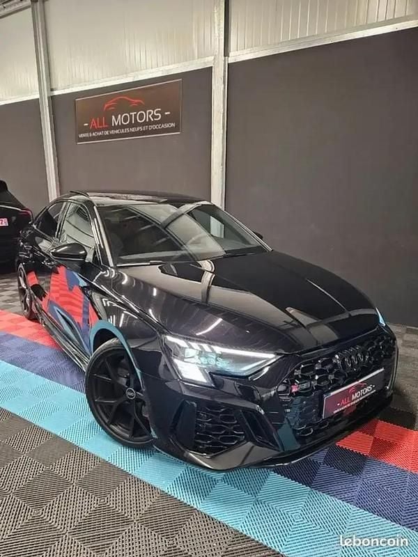 Noir Utilisé 2022 Audi RS3 Berline | 64 990 € (Prix cher) - Image 1/4
