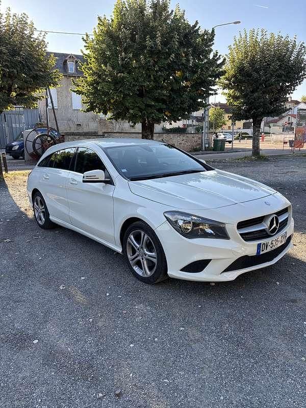 Occasion Mercedes CLA180 Shooting Brake 122 ch (89 kW) 2015 Break