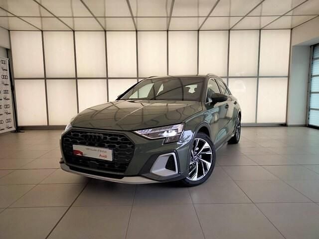 Vert district métallisé Occasion 2025 Audi A3 e-tron Design Citadine | 53 900 € - Image 1/4