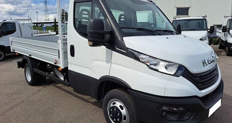 Nouvelle 2025 Iveco Daily | 47 880 € - Image 1/4