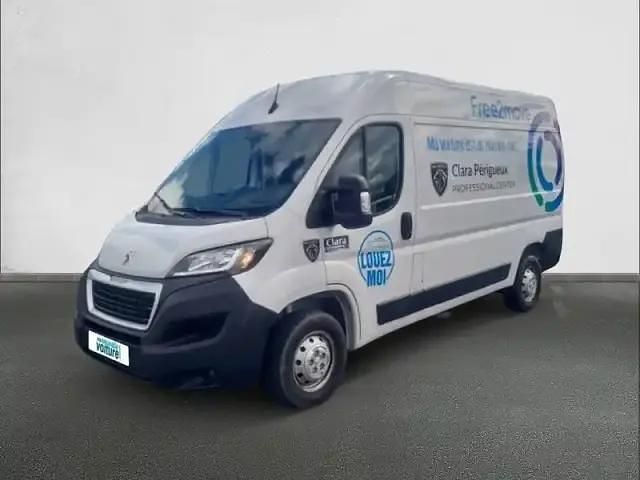 Blanc Occasion 2023 Peugeot Boxer S Van | 33 900 € - Image 1/4