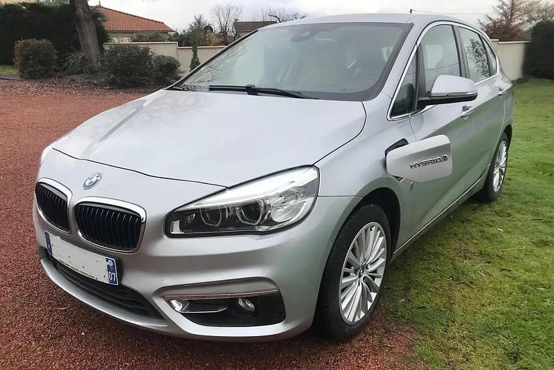 Occasion 2017 BMW 225 Active Tourer Luxury Line Monospace | 15 890 € - Image 1/4