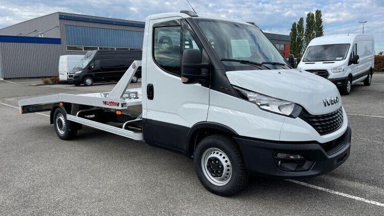 Nouvelle 2024 Iveco Daily | 59 640 € (Bon prix) - Image 1/1