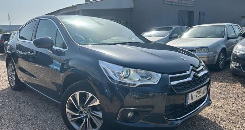 Bleu Utilisé 2013 Citroën DS4 So Chic Citadine | 7 999 € - Image 1/4