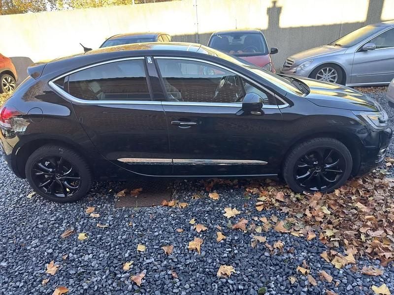 Noir Utilisé 2018 DS Automobiles DS4 Business Berline | 9 900 € - Image 1/4