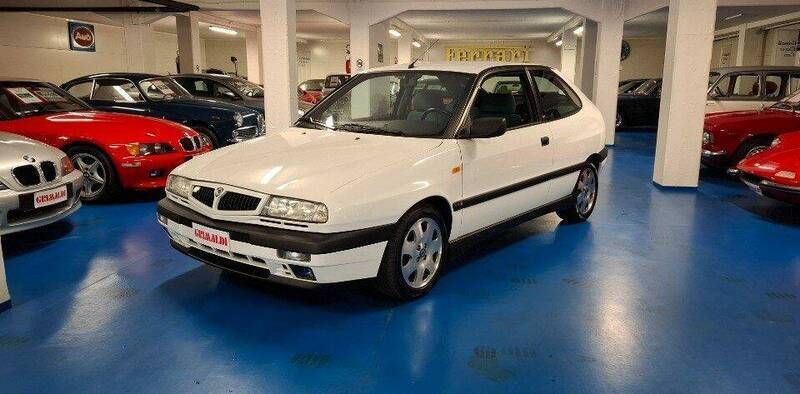 Blanc Utilisé 1997 Lancia Delta Coupé | 25 000 € - Image 1/4
