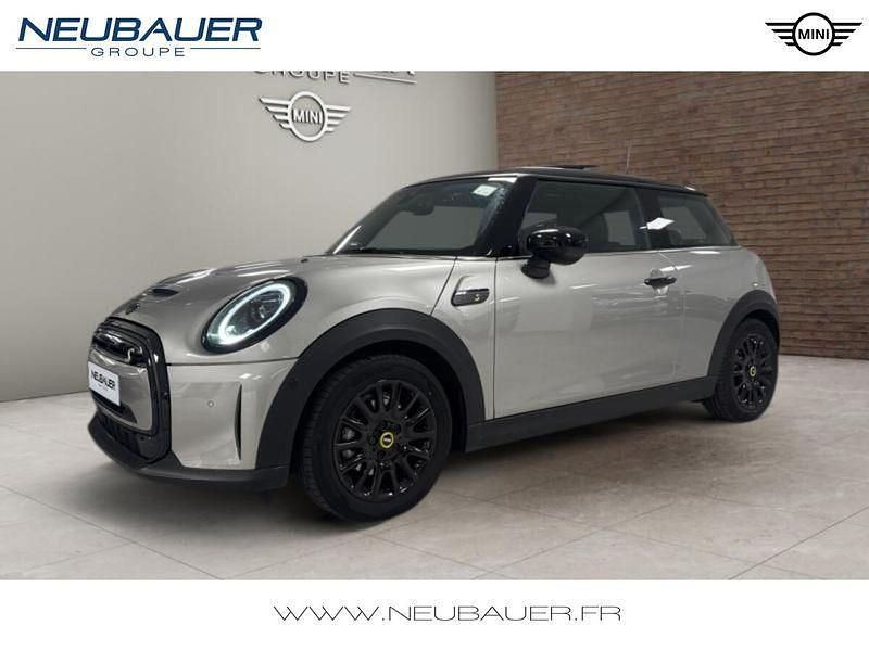 Melting silver iii Utilisé 2023 Mini Cooper SE Premium Plus Citadine | 21 990 € (Prix juste) - Image 1/4