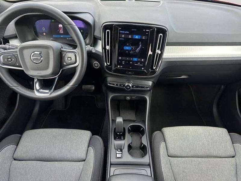 Occasion Volvo XC40 Core 163 ch (119 kW) 2023 Rouge SUV