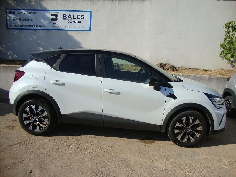 Blanc Utilisé 2024 Renault Captur Evolution SUV | 17 500 € (Prix juste) - Image 1/4