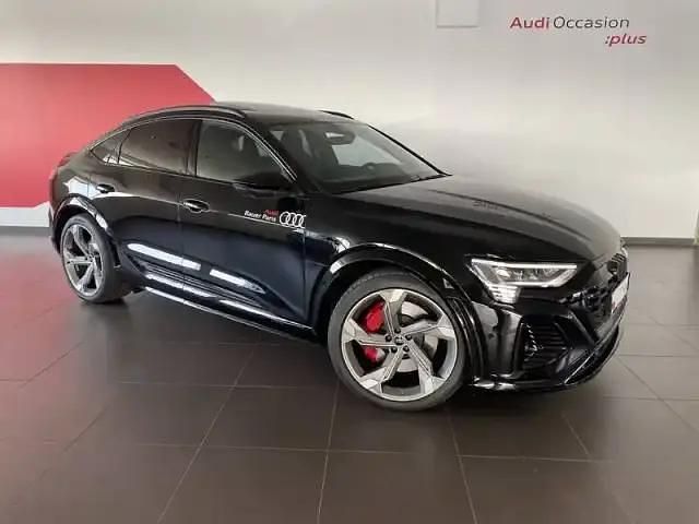 Noir Utilisé 2024 Audi Q8 e-tron Design SUV | 99 990 € - Image 1/4