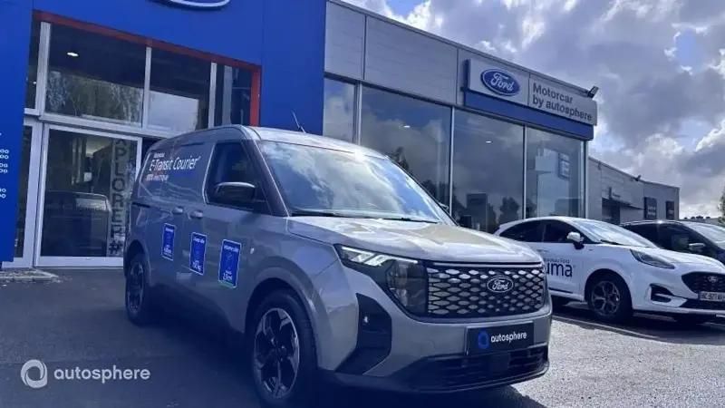 Gris Utilisé 2025 Ford Transit Limited Van | 33 499 € - Image 1/4