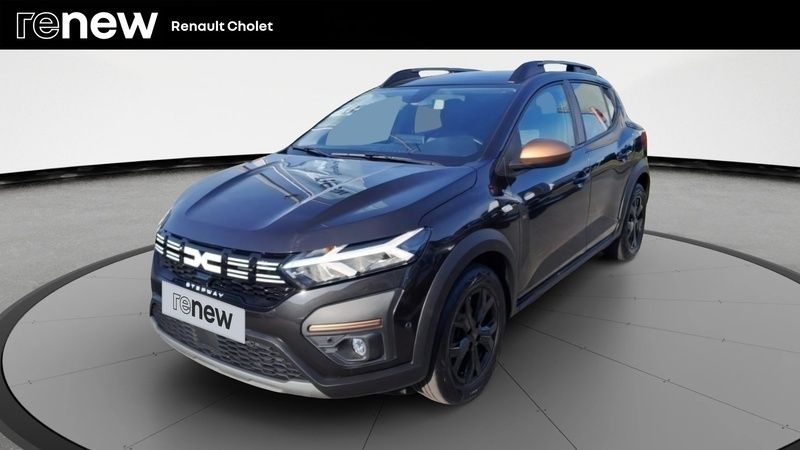 Noir Utilisé 2024 Dacia Sandero Extreme Citadine | 17 290 € (Prix juste) - Image 1/4