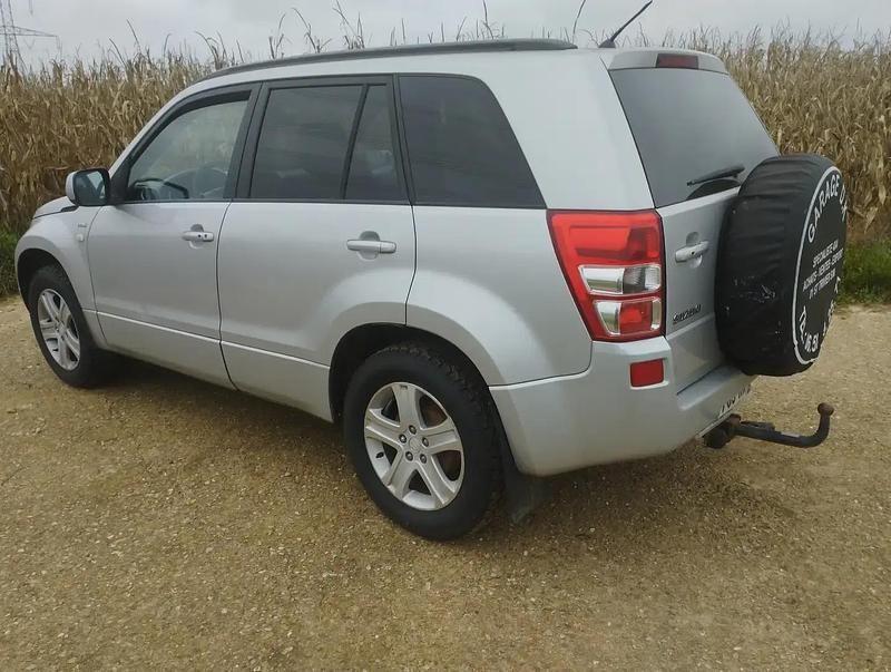 Utilisé 2006 Suzuki Grand Vitara SUV | 8 500 € - Image 1/4