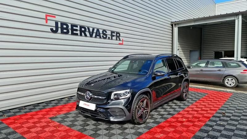Noir Utilisé 2022 Mercedes GLB200 AMG line SUV | 41 590 € (Prix juste) - Image 1/4