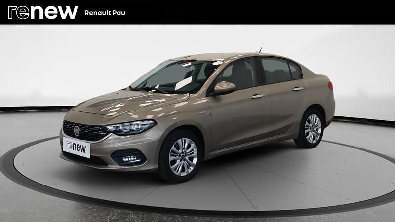 Beige Utilisé 2019 Fiat Tipo Easy Berline | 9 990 € (Prix juste) - Image 1/4