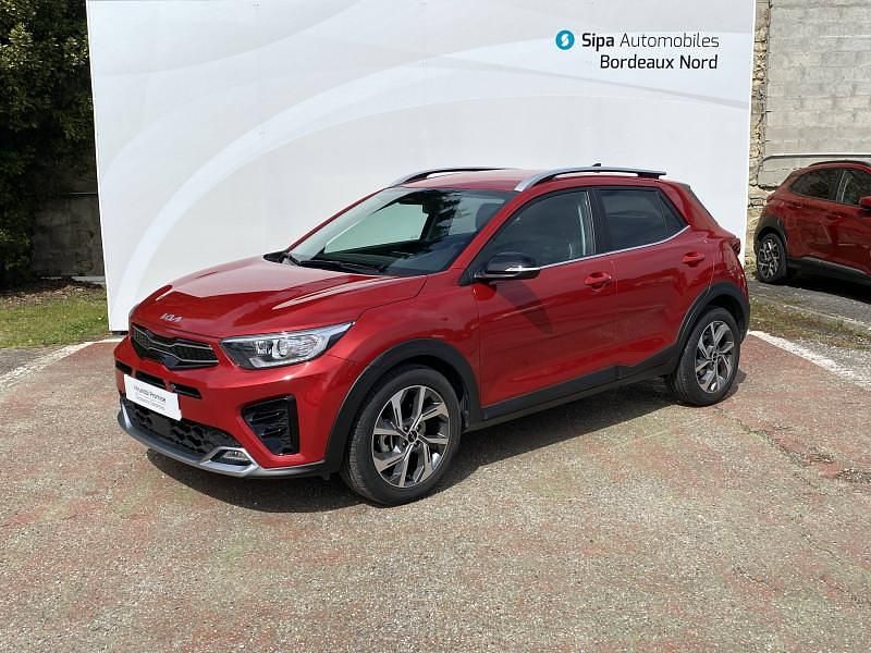 Utilisé 2023 Kia Stonic GT-Line SUV | 17 990 € (Prix juste) - Image 1/4