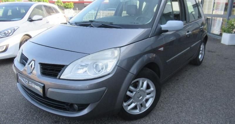 Utilisé 2008 Renault Scénic II Monospace | 1 990 € (Super prix) - Image 1/4