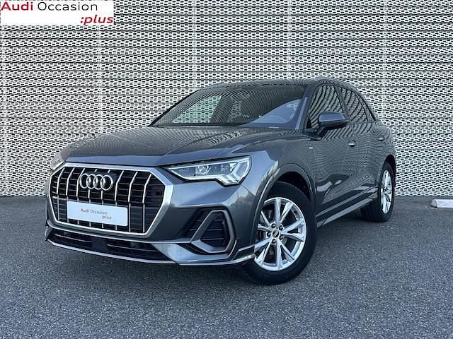 Gris daytona nacré Utilisé 2022 Audi Q3 S-Line SUV | 30 990 € (Bon prix) - Image 1/4