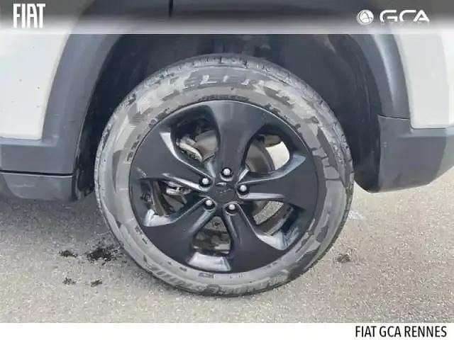 Occasion Jeep Compass 2018 White avec toit noir SUV