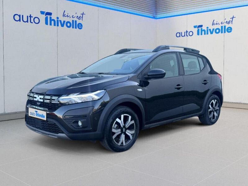 Noir Utilisé 2024 Dacia Sandero Expression Citadine | 17 490 € (Prix assez cher) - Image 1/4