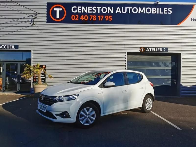 Blanc Utilisé 2022 Dacia Sandero Comfort Citadine | 11 990 € (Prix juste) - Image 1/4