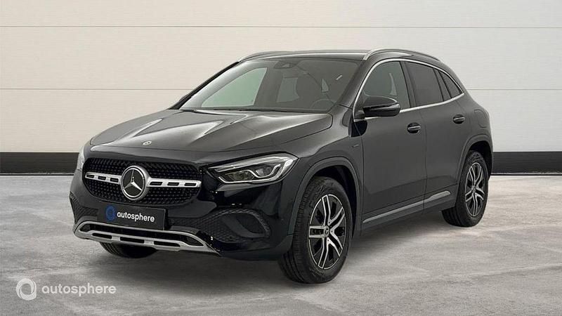 Noir Utilisé 2021 Mercedes GLA250 Progressive SUV | 32 999 € (Prix juste) - Image 1/4