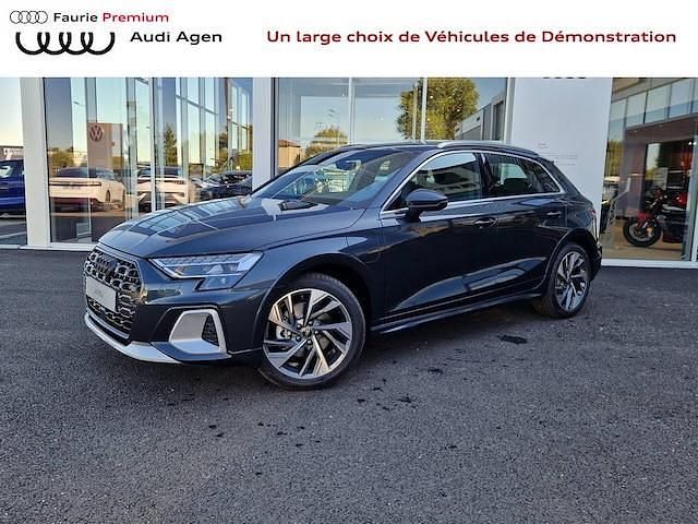 Gris manhattan métallisé Occasion 2025 Audi A3 e-tron Design Citadine | 46 990 € - Image 1/4