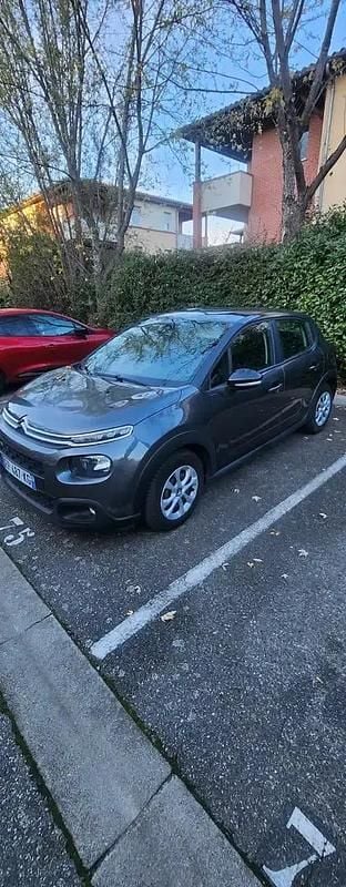 Gris Occasion 2017 Citroën C3 Live Berline | 7 200 € (Prix juste) - Image 1/4