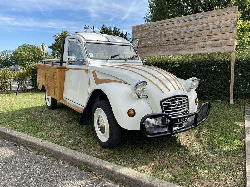 Occasion Citroën 2CV 35 ch (25 kW) 1975 Blanc Berline