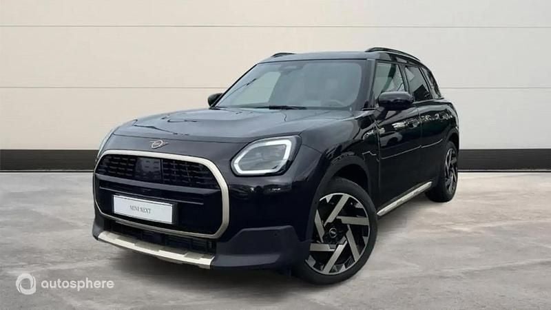 Noir Utilisé 2024 Mini Countryman Favoured SUV | 36 990 € - Image 1/4