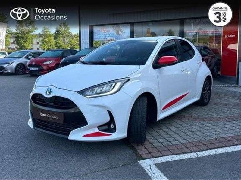 Utilisé 2022 Toyota Yaris Hybrid Design Berline | 20 990 € (Prix assez cher) - Image 1/1