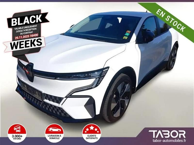 Blanc Utilisé 2022 Renault Mégane Evolution | 24 988 € (Prix juste) - Image 1/4