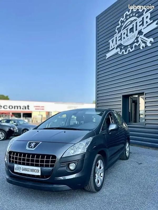 Gris Utilisé 2011 Peugeot 3008 Monospace | 7 990 € (Prix juste) - Image 1/4