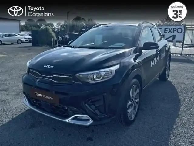 Noir Occasion 2024 Kia Stonic GT-Line SUV | 21 990 € (Prix assez cher) - Image 1/4