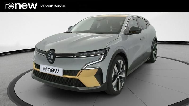 Gris Utilisé 2022 Renault Mégane Techno Berline | 20 999 € (Prix juste) - Image 1/4
