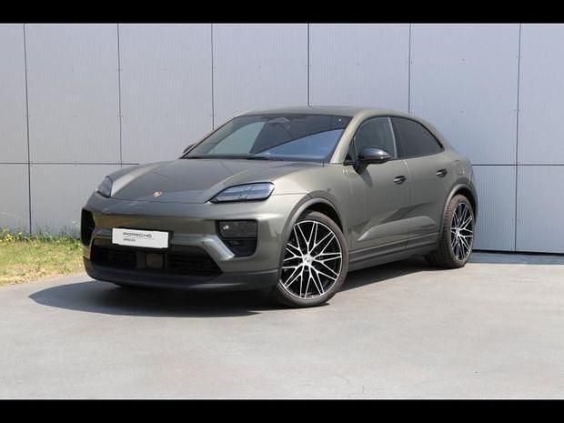 Vert Utilisé 2024 Porsche Macan SUV | 109 800 € - Image 1/4