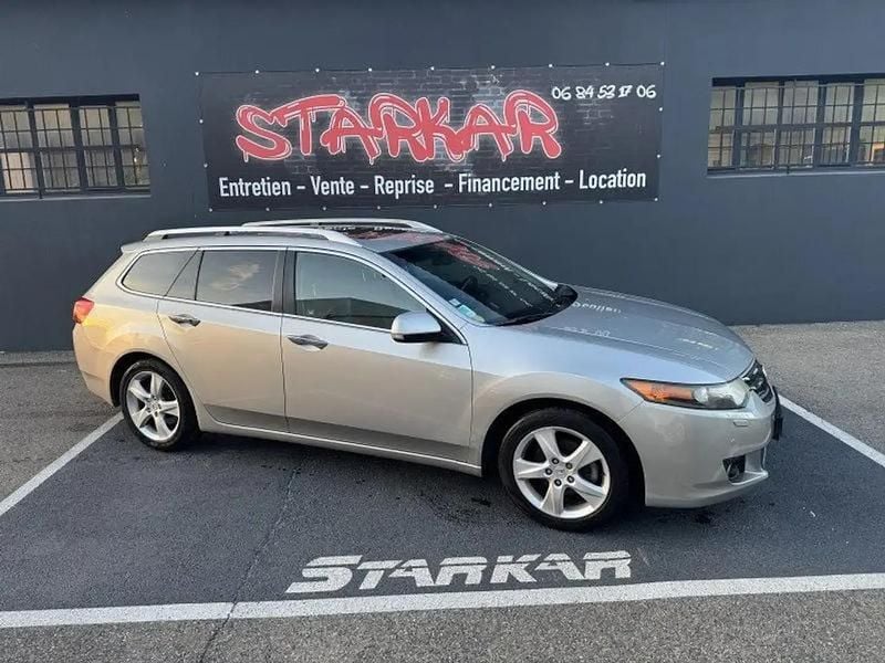 Gris Occasion 2009 Honda Accord Luxury Break | 5 990 € - Image 1/4