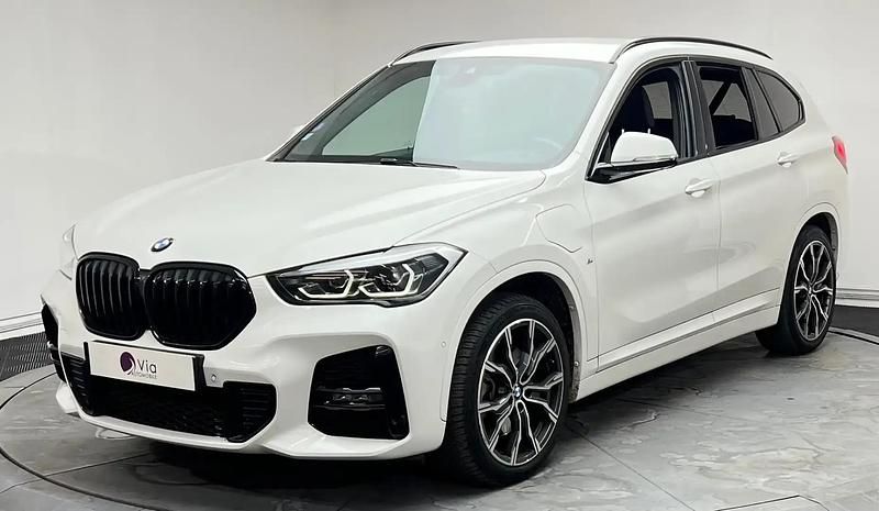 Blanc Occasion 2021 BMW 220 M Sport SUV | 28 990 € (Prix assez cher) - Image 1/4