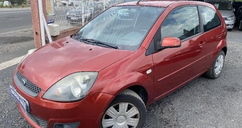 Utilisé 2008 Ford Fiesta Citadine | 3 890 € (Prix juste) - Image 1/4