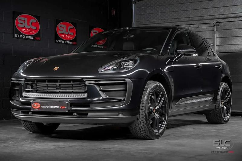 Noir Utilisé 2022 Porsche Macan Turbo Chrono SUV | 52 800 € (Prix juste) - Image 1/4